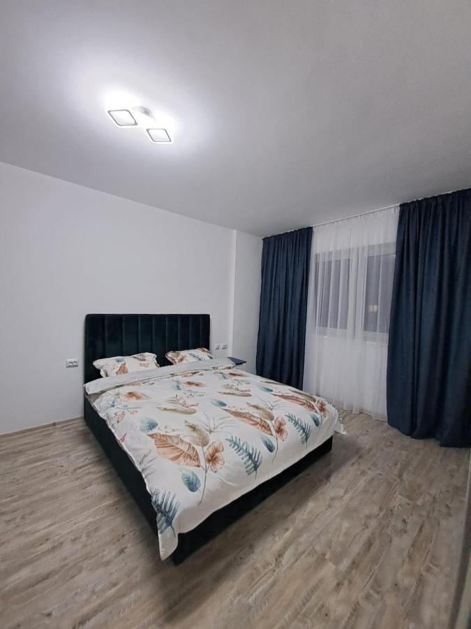 Happy Rental Apartments 2 Крайова Екстериор снимка