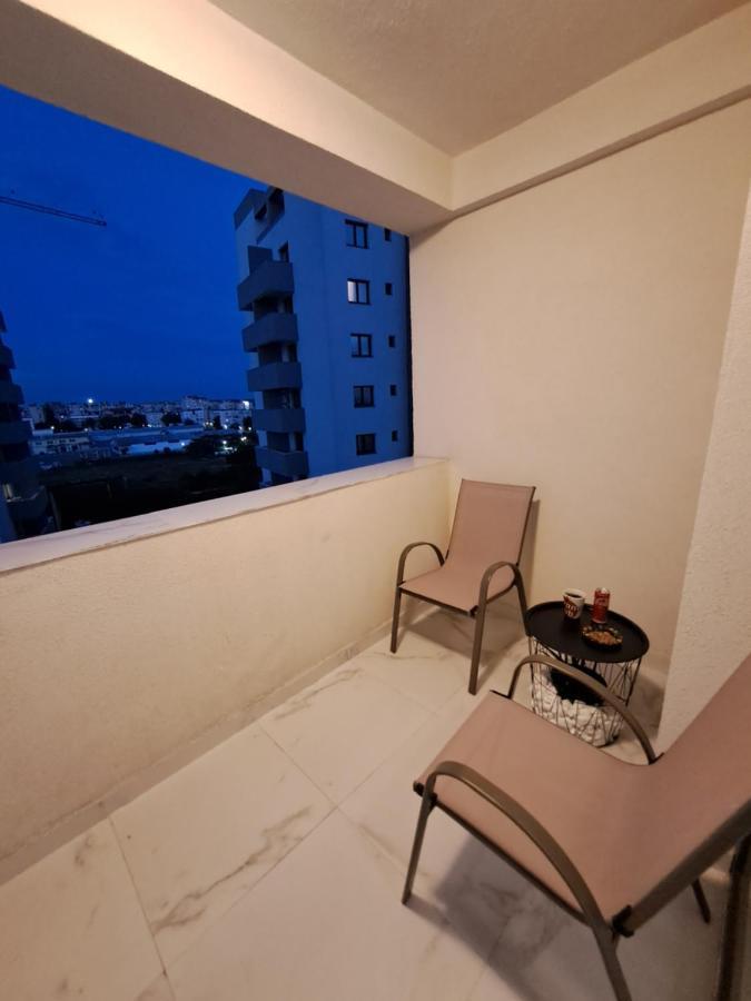 Happy Rental Apartments 2 Крайова Екстериор снимка
